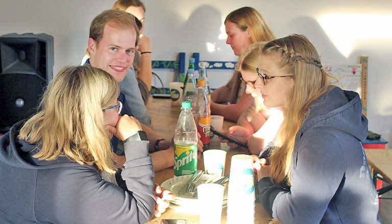Netzwerken bei Grillfleisch und Wikingerschach