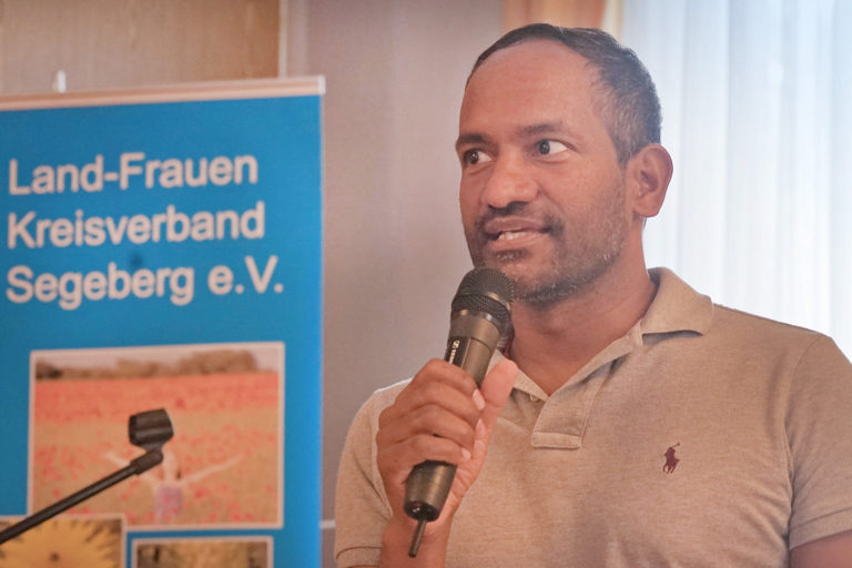Dr. Umes und der Rat seiner Mutter