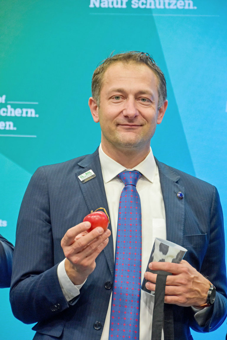 Hansen setzt auf Anreize