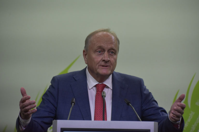 Mehr Politikwechsel wagen, Reden allein hilft nicht