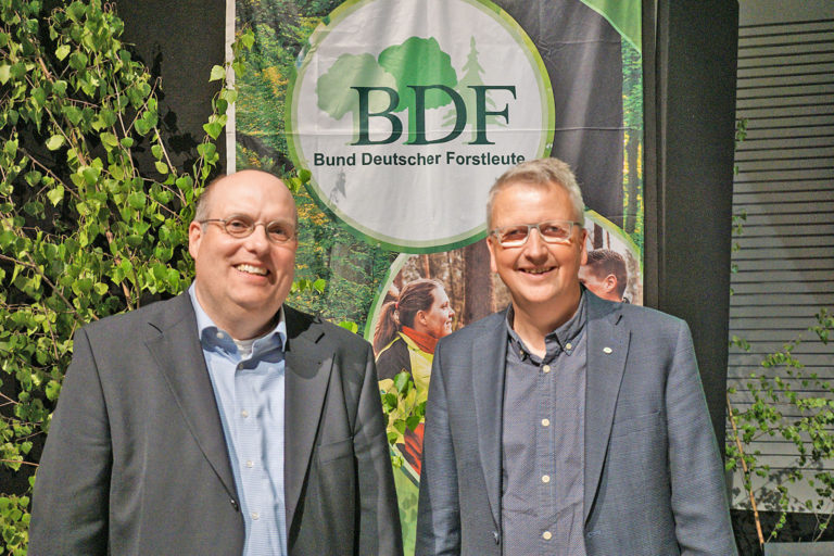 Neuer Vorsitzender aus der Privatwaldbetreuung