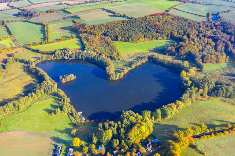 Der Kitt, der das Dorfgefüge
wieder zusammenführt