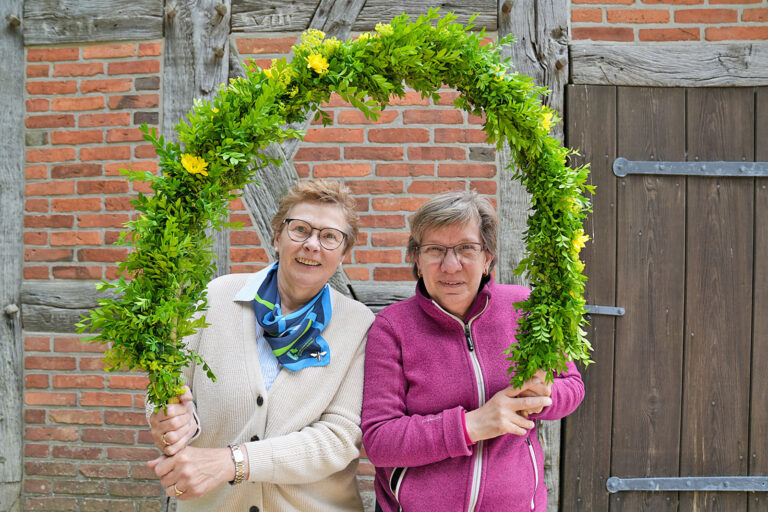 Kränze und Kronen binden